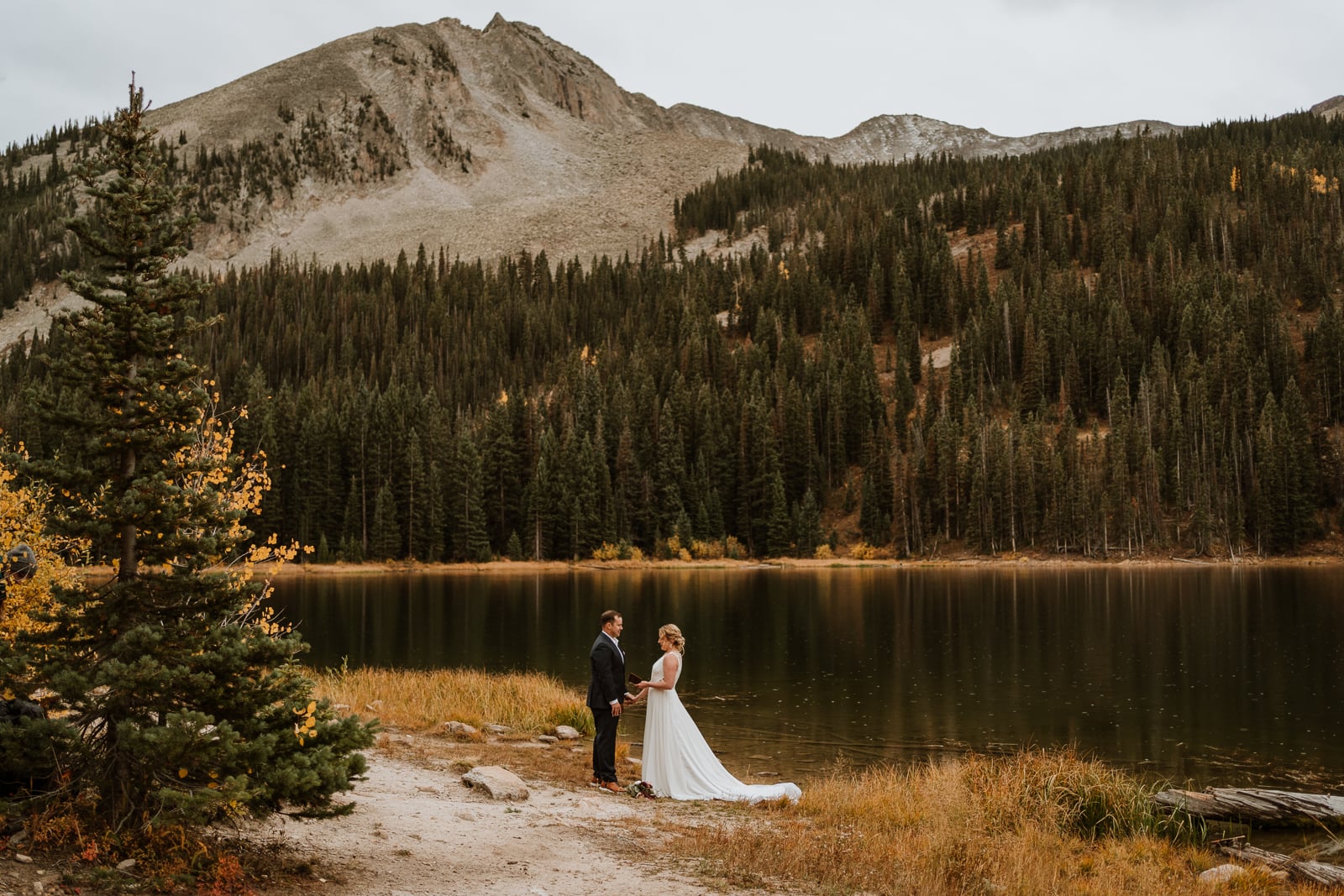 15 Helpful Tips You'll Need When Writing Your Elopement Vows